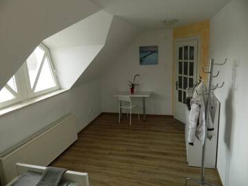 Фотографии Гостевой дом Yellow House г. Меркуря-Чук (Румыния) №2 Фото Гостевой дом Yellow House г. Меркуря-Чук 2