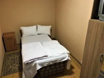 Фото номера Апартаменты с общей ванной комнатой Хостелы Oxigen Apartman B г. Меркуря-Чук 7