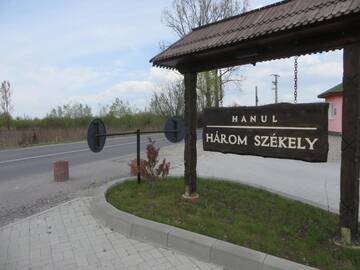 Фотографии Мини-отель Három Székely Fogadó г. Меркуря-Чук (Румыния) №3 Фото Мини-отель Három Székely Fogadó г. Меркуря-Чук 3