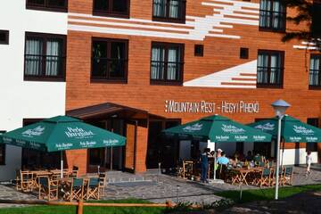 Фото Отели типа «постель и завтрак» Mountain-Rest Pension г. Меркуря-Чук 1