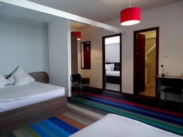 Фото номера Четырехместный номер &quot;Комфорт&quot; Отель Prince Hotel г. Меркуря-Чук 2